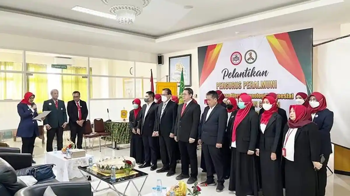 Pengurus Peralmuni Kalsel Dilantik di Banjarmasin, Semua Dokter Bidang Apapun Bisa Bergabung