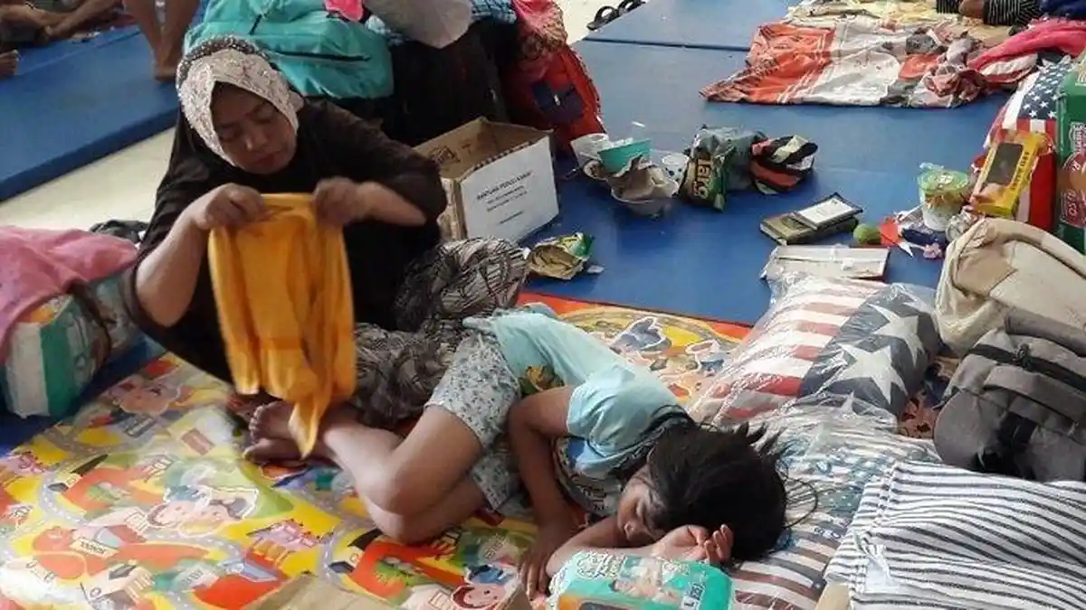Seorang Ibu Bersembunyi Selama Enam Jam di Kandang Babi Saat Kerusuhan, Selamat Dari Amukan Massa