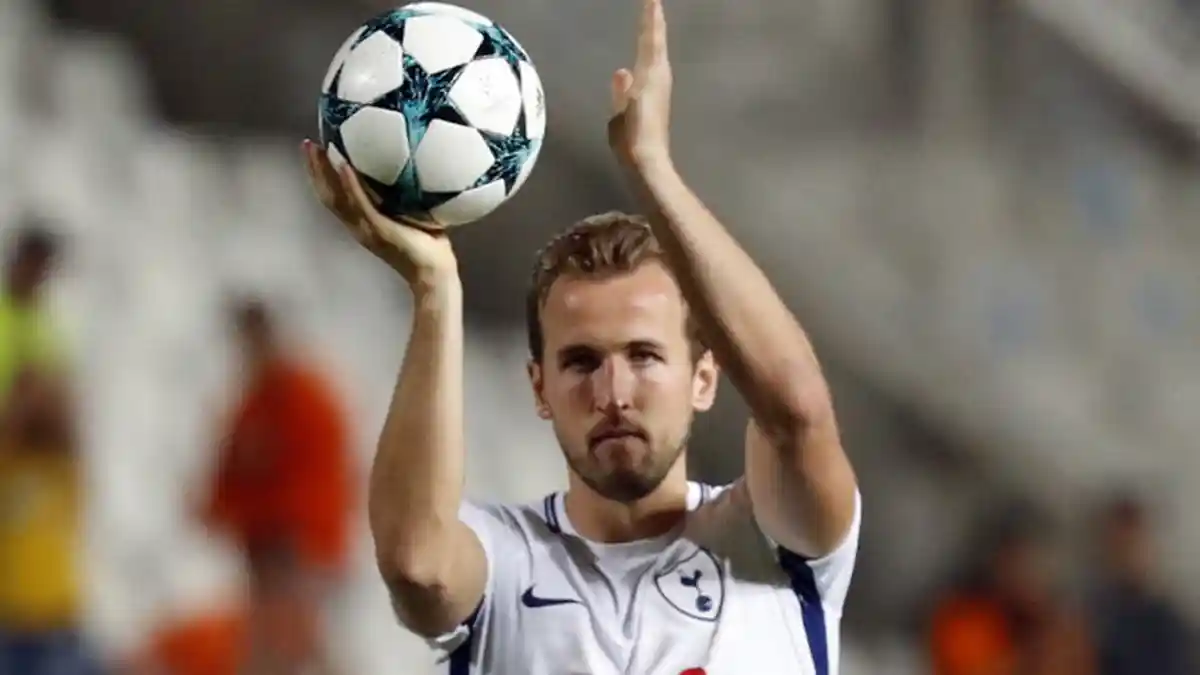 Tak Hanya MU dan Barcelona, Persis Solo Juga Bersaing untuk Mendapatkan Harry Kane