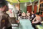Satpol-PP-razia-di-Bekonang-Sukoharjo.jpg