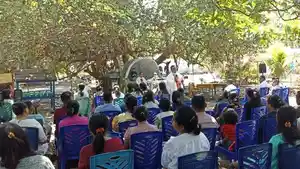 Hut-Obor-Mas.jpg