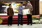 pemkab-Kediri-menerima-dua-penghargaan-sekaligus-dari-BKN.jpg
