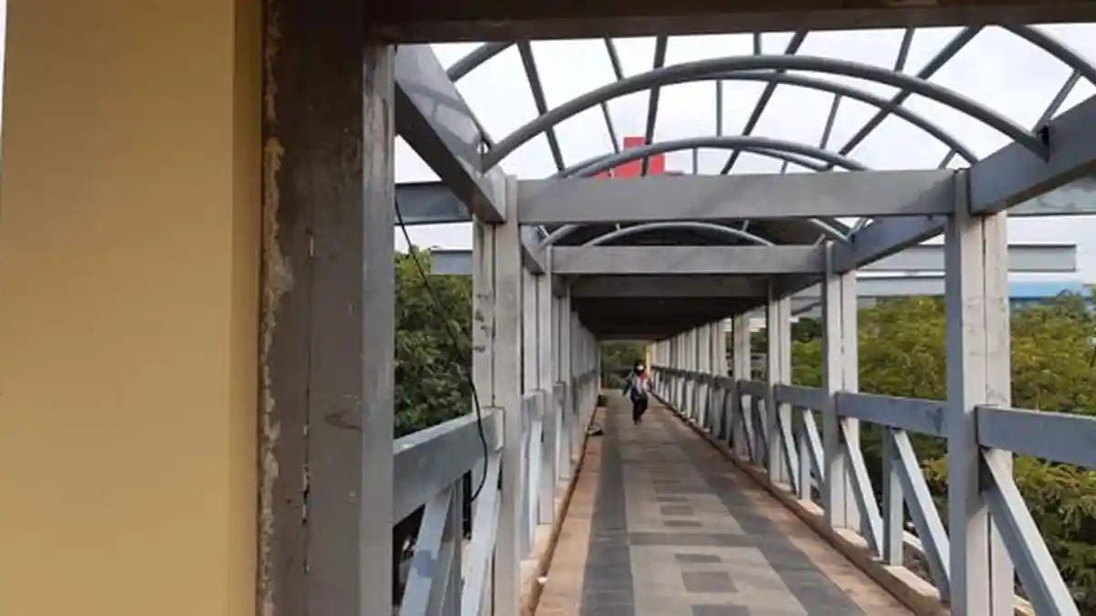 Pedestrian Bridge of Tembesi Batam Gets Repair, Others JPO Will Following