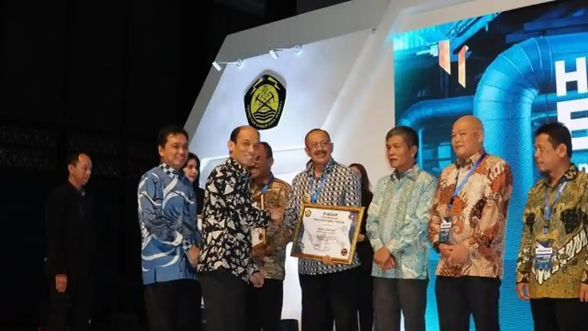 Natuna dan Sembilan Kabupaten Raih Penghargaan 'BBM Satu Harga'