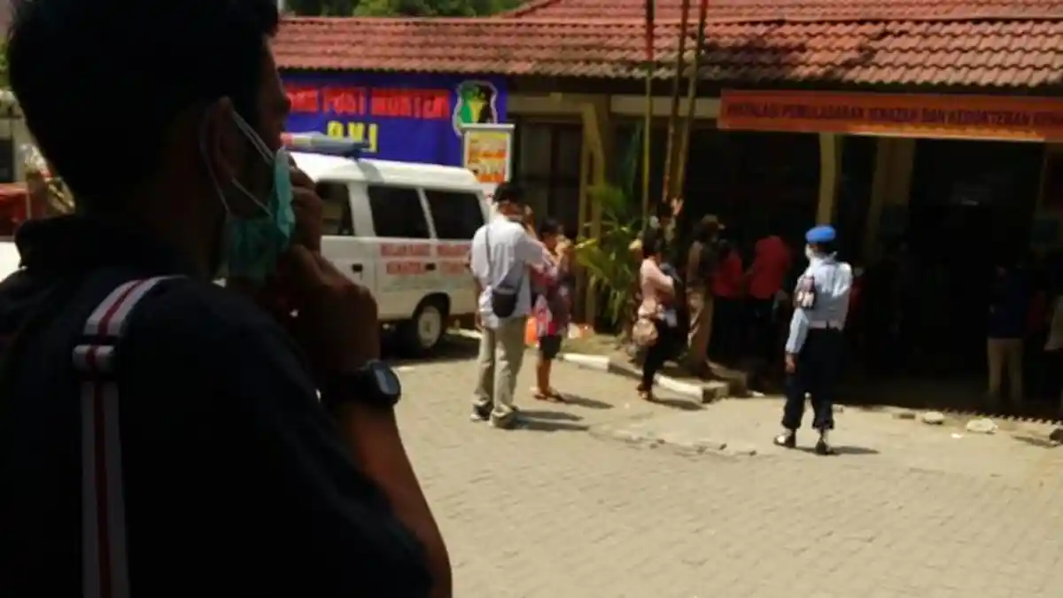 Bau Busuk Korban Hercules Mulai Menyebar di RS Adam Malik