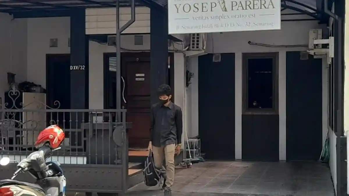 Sebelum Yosep Parera Dibawa KPK, Advokat pada Law Firm dan Satpam Komplek Bilang Begini