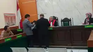 Sidang-praperadilan-yang-diajukan-Wakil-Wali-Kota.jpg