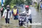 Jalan-raya-Morowudi-Cerme-Gresik-terendam-banjir-ilustrasi-banjir-di-gresik.jpg