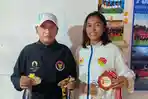 Pelatih-Kriket-Rote-Ndao-dan-atlet.jpg