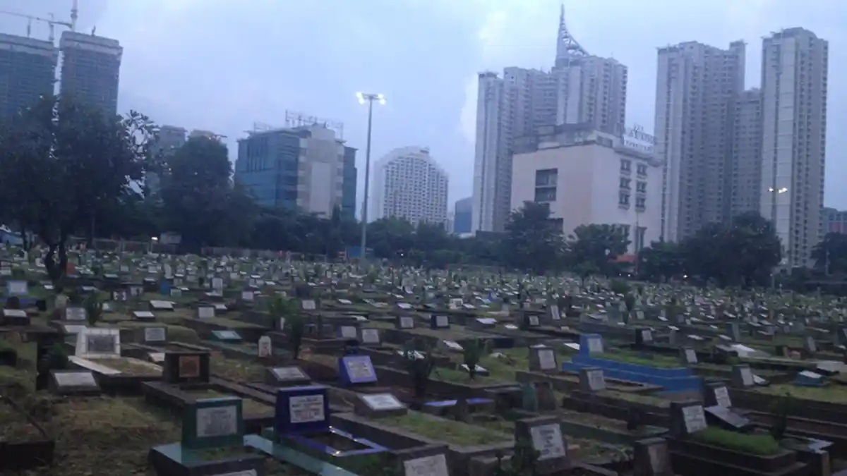 Bayar Retribusi Pemakaman Harus Lewat Bank