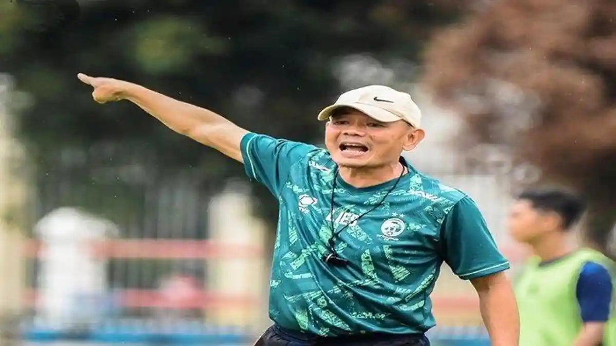 Miftahudin Mukson Dipecat, Benny Tomasoa Sarankan Liestiadi Jadi Pelatih PSMS Medan