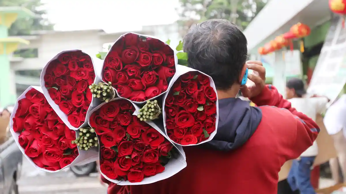 5 Jenis Bunga yang Sebenarnya Bisa Dikonsumsi, Ada Bunga Mawar hingga Anyelir