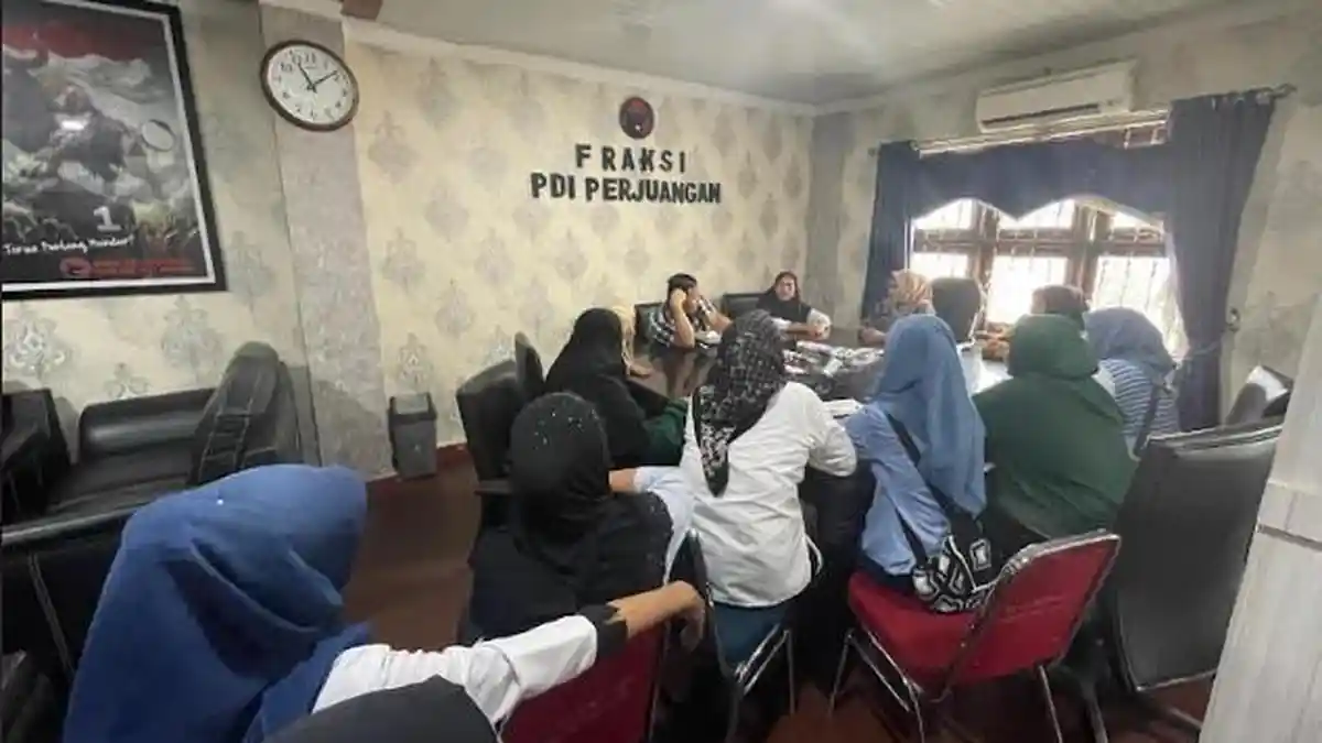 Dirumahkan Sekwan, Petugas Keamanan dan Kebersihan di DPRD Deli Serdang Cari-Cari Anggota DPRD