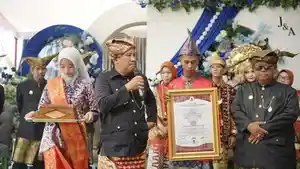 PROSESI-PEMBERIAN-ADOK.jpg