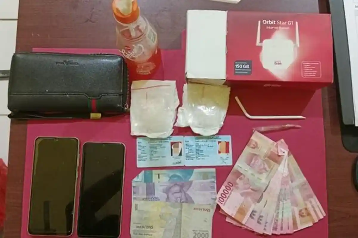 Gerebek Kamar Kos, Polres Mahulu Amankan Dua Pengedar Narkoba 