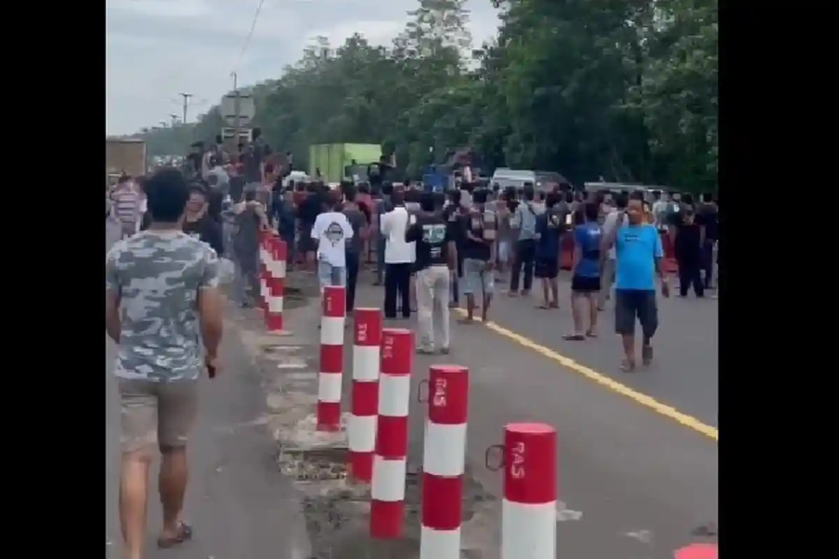 Viral Video Warga Blokir Tol Cipularang dan Menolak One Way, Ini Kata Polisi