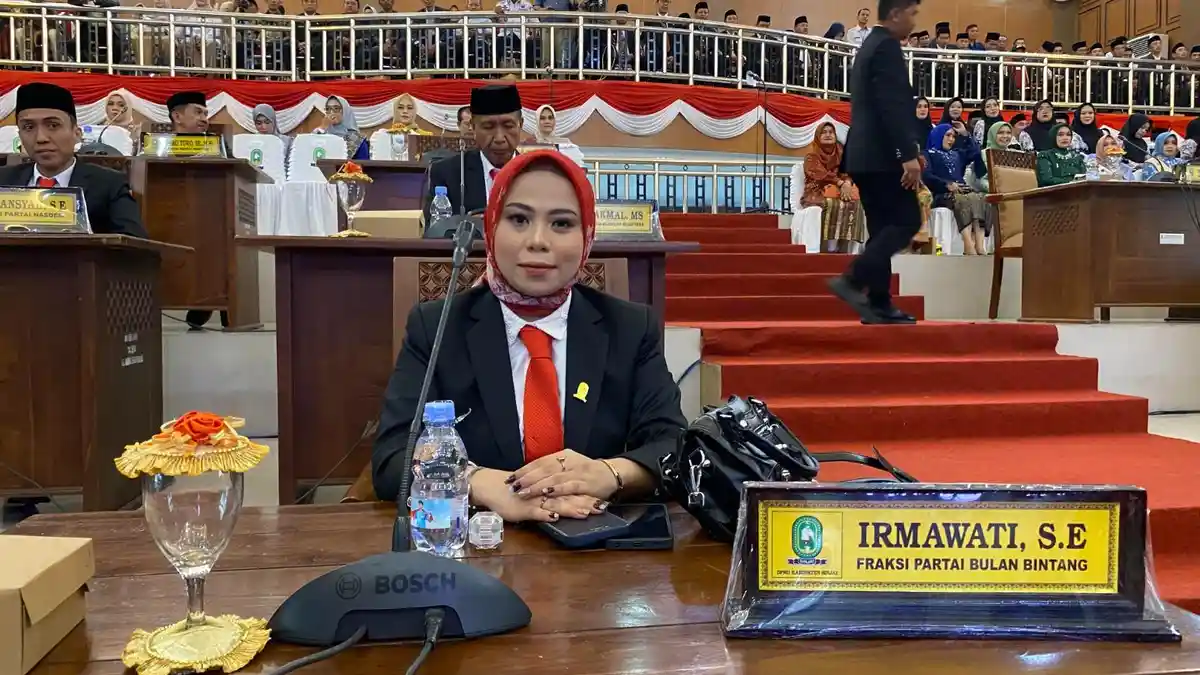 Sosok Irmawati Anggota DPRD Termuda Sinjai Siap Suarakan Aspirasi Masyarakat