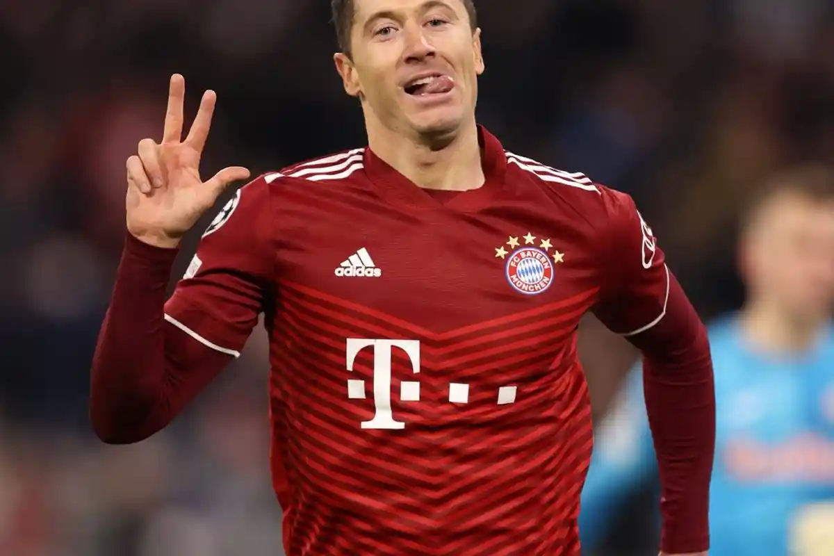 LEWANDOWSKI Kok Mau Sepakat Gabung Barcelona? Kena Proyek Xavi Ketimbang Bertahan Muenchen