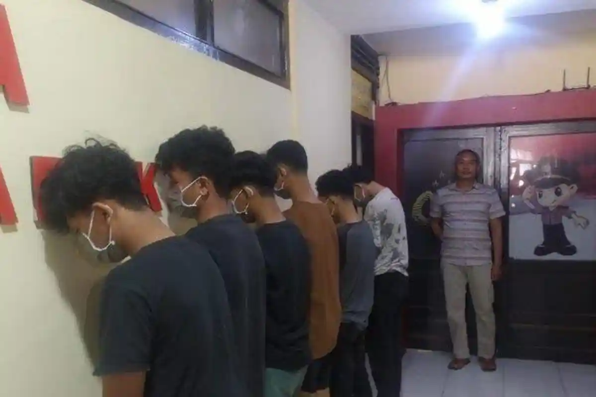 Komplotan Geng Motor di Makassar Lakukan Penyerangan di Minimarket, Warung Coto Hingga Pesantren