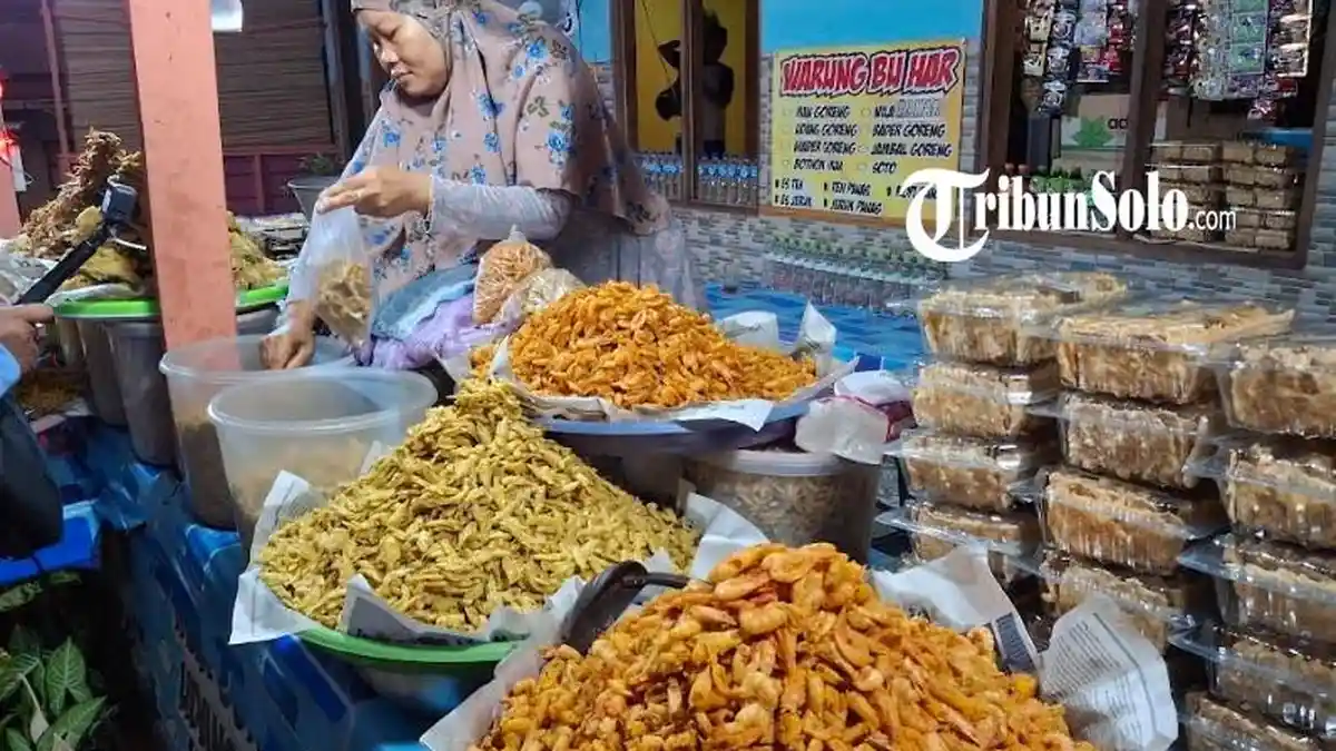 Oleh-oleh Khas Wonogiri di Kawasan Waduk Gajah Mungkur: Ada Wader Goreng Crispy yang Gurih Renyah!