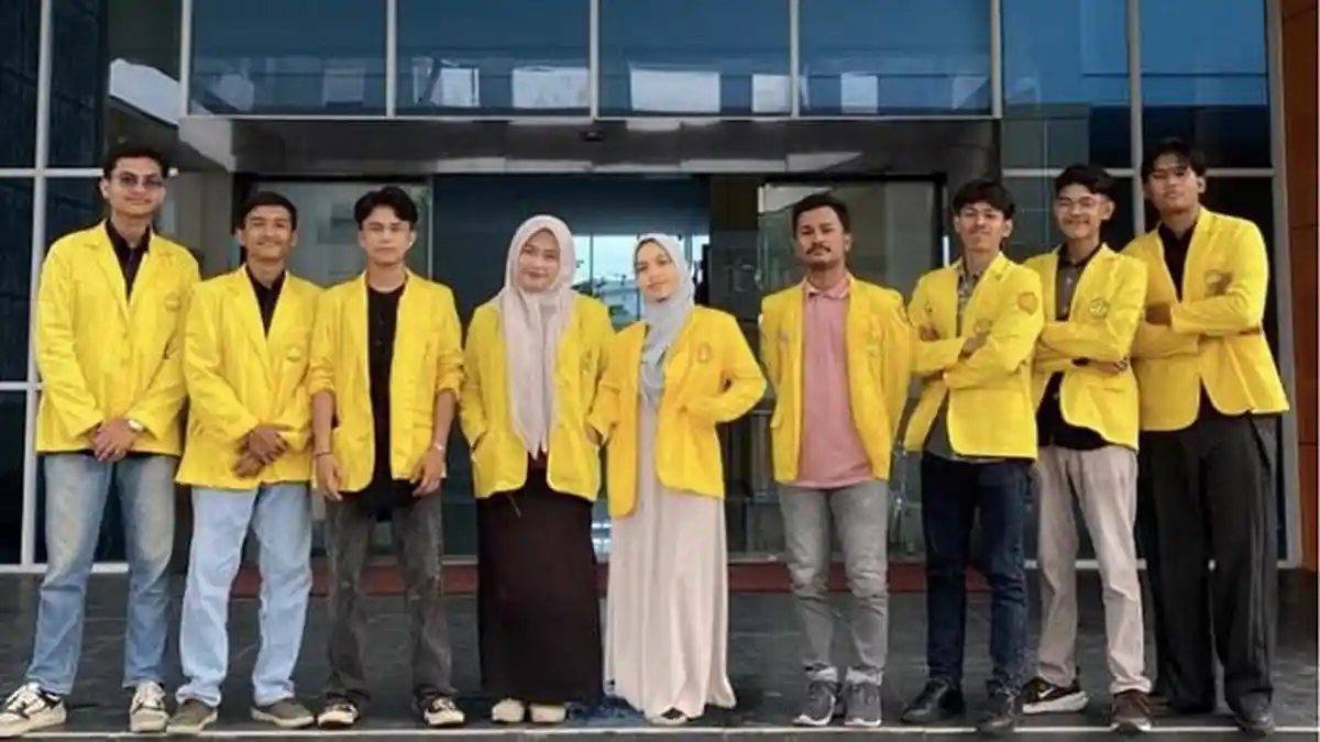 3 Tim Mahasiswa PNL Raih Juara Ajang Kompetisi Informatika Nasional 2025 di Padang