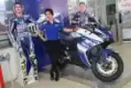 Sepeda Motor Sport Terbaru Yamaha YZF-R25