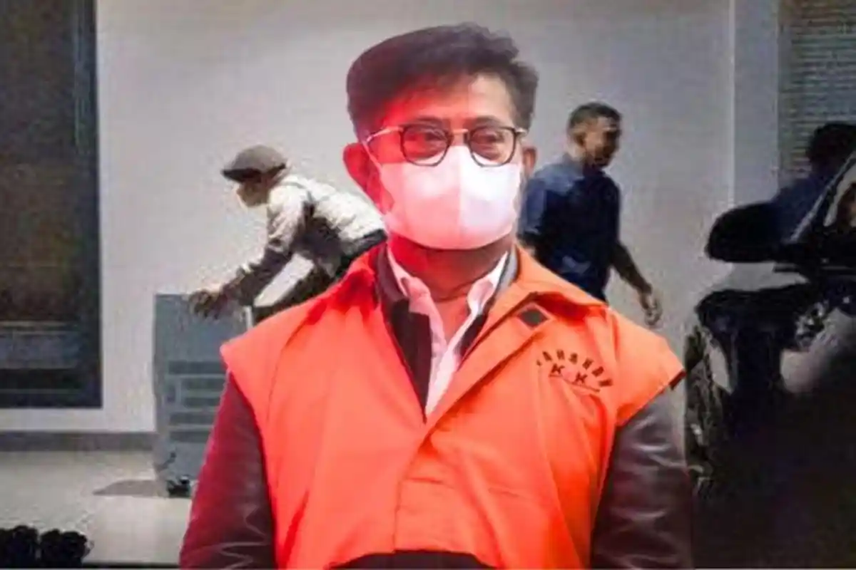 Bukti Catatan Proyek dan Uang Miliaran Ditemukan KPK Saat Geledah Rumah Hanan Supangkat