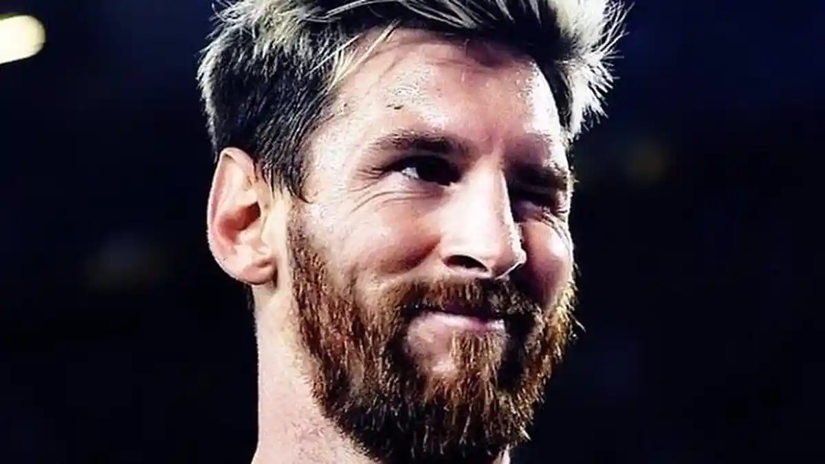 Tendangan Bebas Lionel Messi Perkecil Ketinggalan Barcelona dari Bilbao