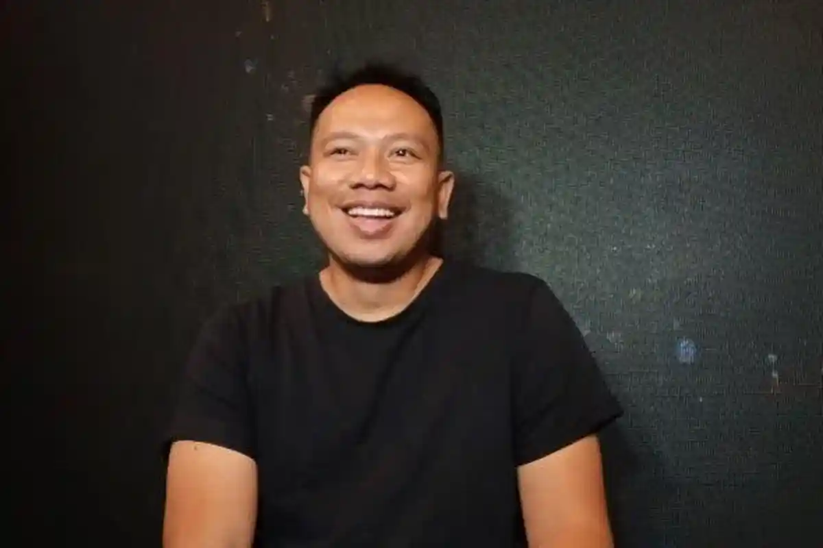 Alasan Vicky Prasetyo Ingin Dimakamkan Dekat Istri Pertama