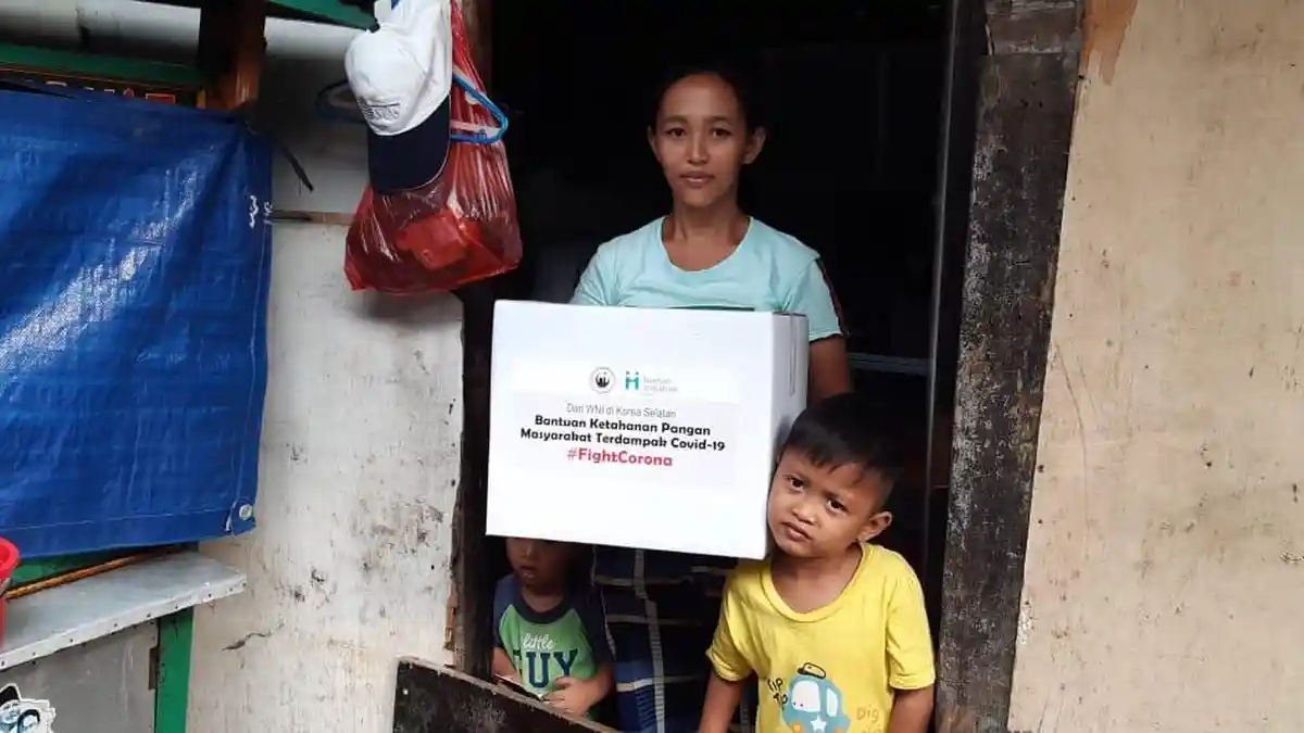 Human Initiative Salurkan Bantuan Ramadan di Wilayah Padat Penduduk