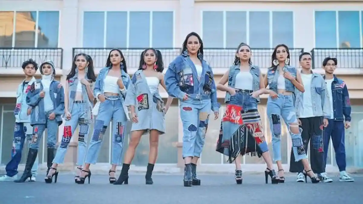 Padu Padan Tenun Launching Denim Kustom Tenun dan Sashiko  