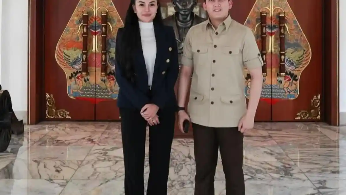 Viral Dekat dengan Ajudan Menhan, Nikita Mirzani Unggah Momen Berdansa 
