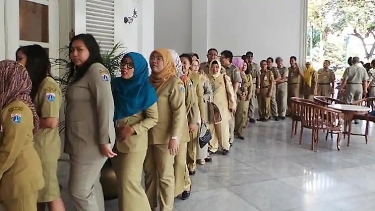 Mulai Cair Hari Ini, Apakah Pegawai Pemerintah Non PNS Juga Mendapat THR? Begini Penjelasan Kemnaker