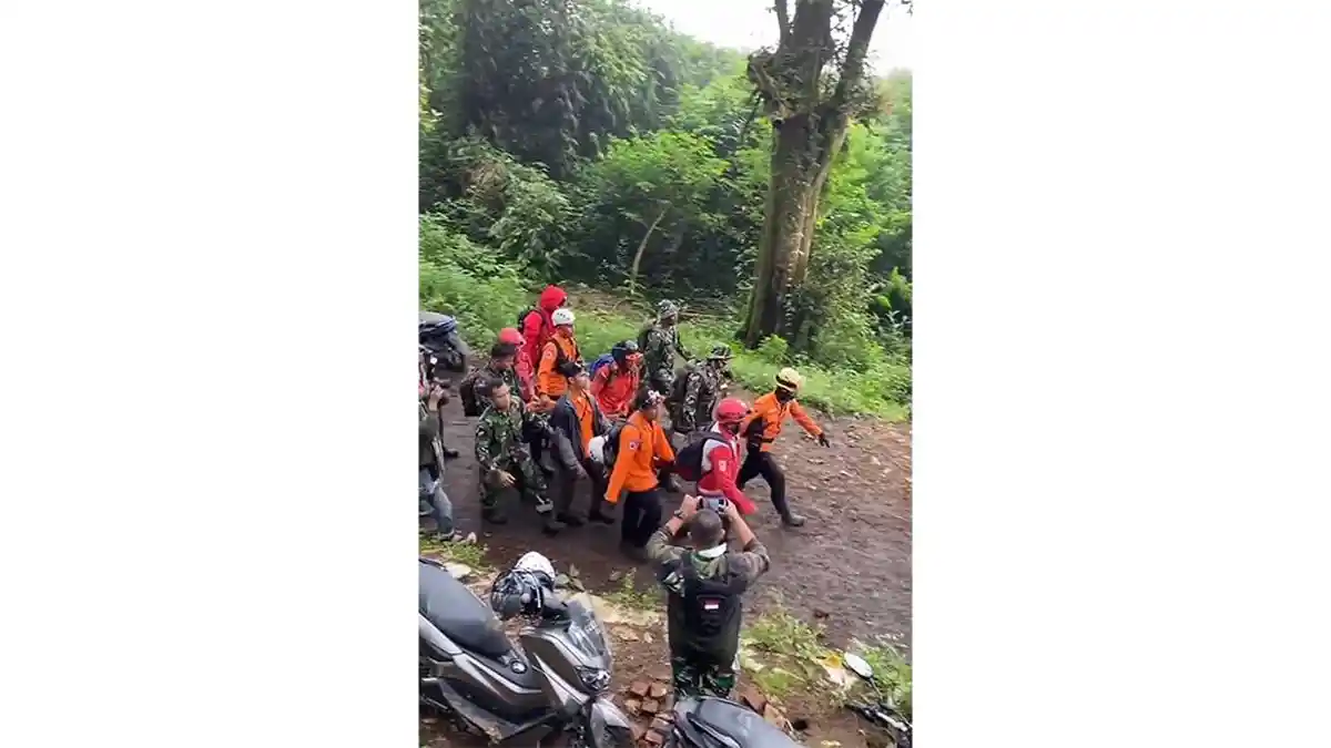 Daftar Nama 26 Pendaki Gunung Marapi Belum Turun, Tim Gabungan Terus Lakukan Pencarian