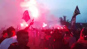 Ribuan-bobotoh-memeriahkan-kemenangan-Persib-Bandung-atas-Persija.jpg
