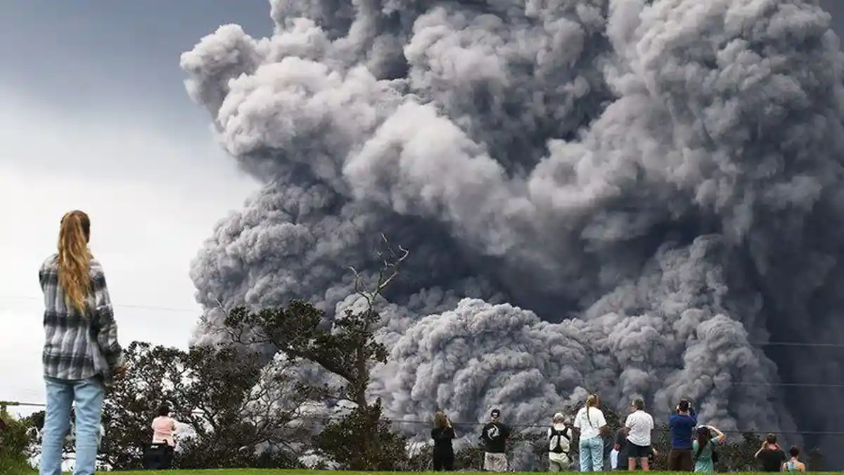 BEGINI Puncak Letusan Gunung Berapi di Hawaii, Abu Vulkaniknya Menyembur Setinggi 9.100 Meter