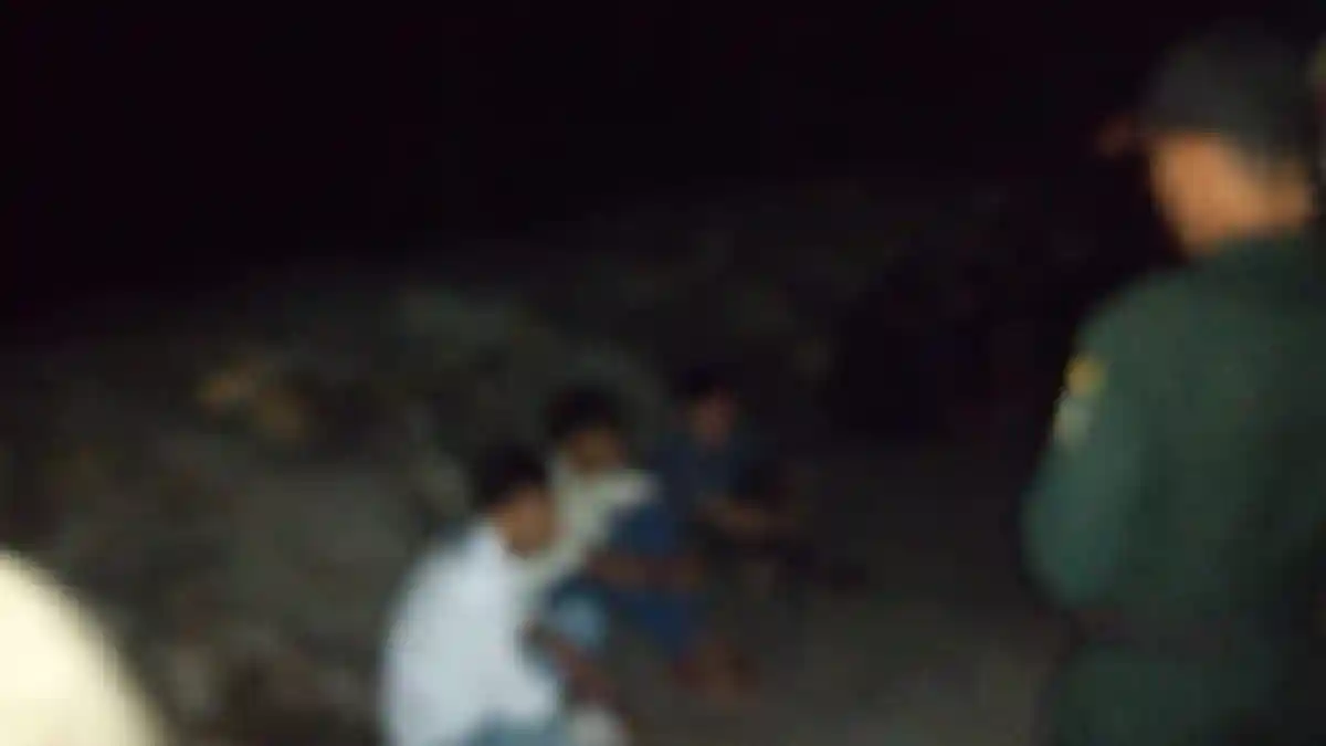 Satpol PP dan WH Banda Aceh Amankan Sembilan Remaja di Pantai Ulee Lheue, Ini Penyebabnya