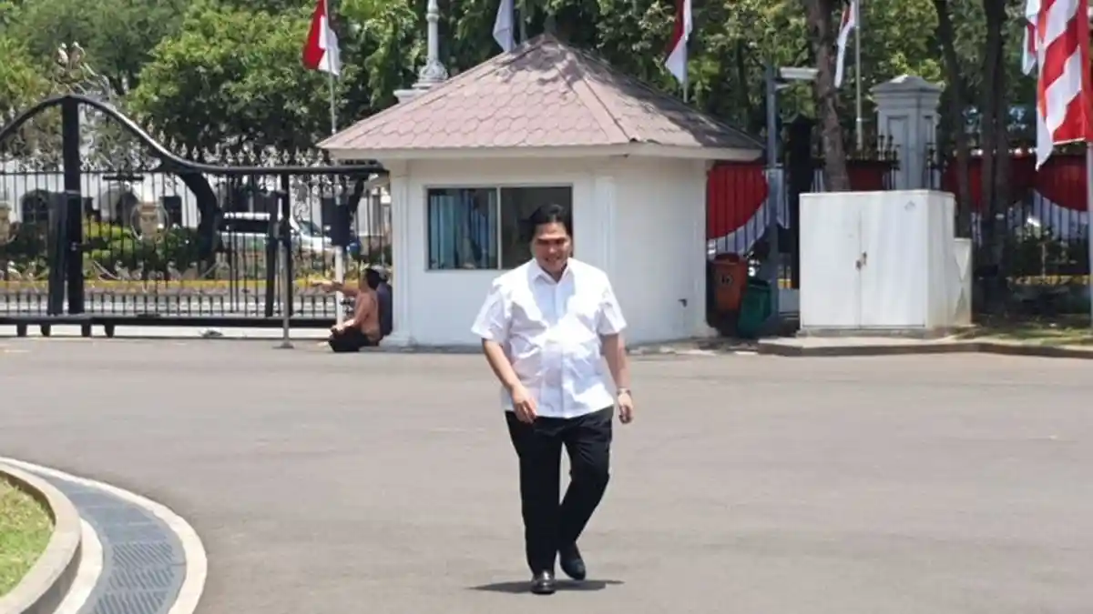 Wishnutama dan Erick Thohir ke Istana Pakai Baju Putih, Sebelumnya Ada 3 Tokoh yang Sudah Dipanggil