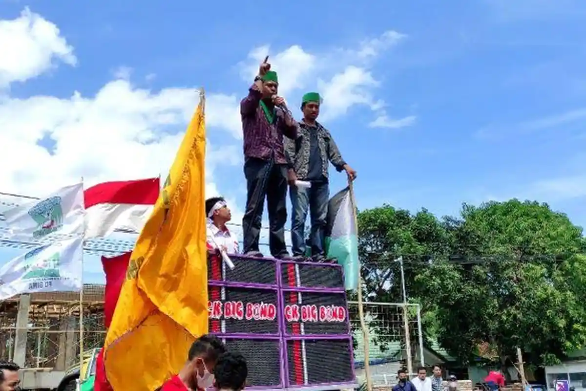 Mahasiswa Luka-luka Saat Demo Ricuh, Kapolres Bima Kota: Saya Mohon Maaf