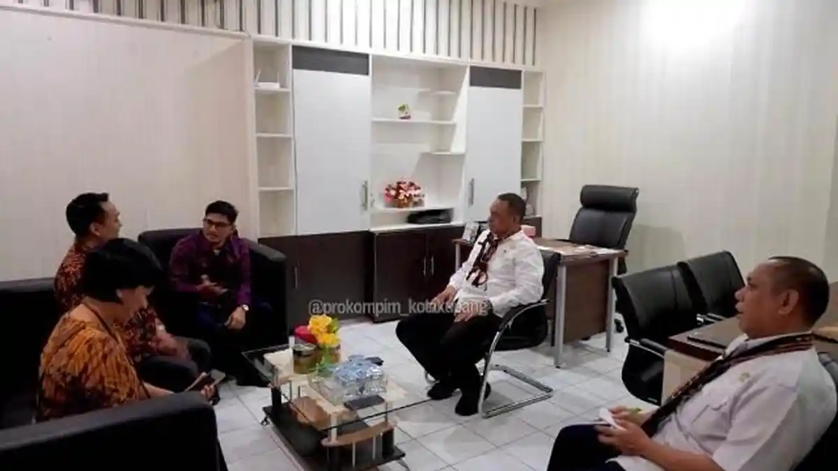 Sekolah di Kota Kupang Bakal Terima Bantuan Komputer dari Perbanas 