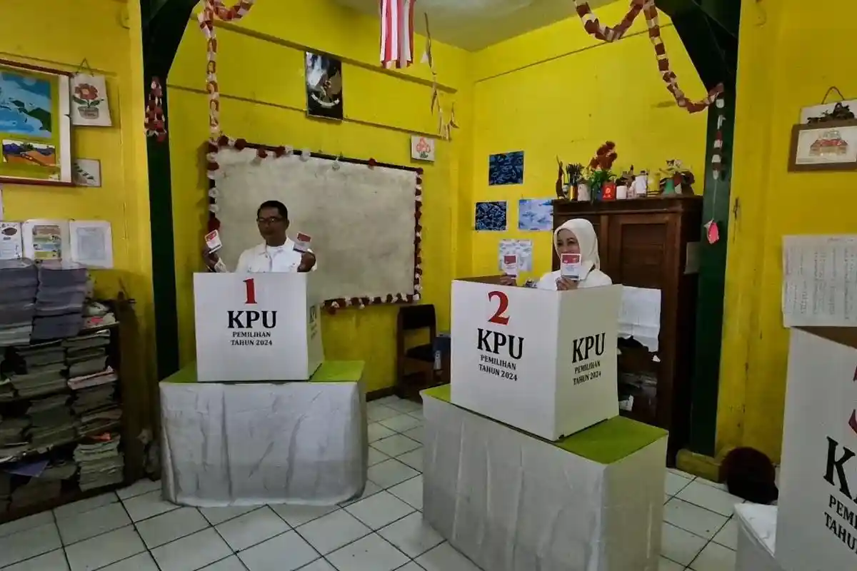 Dedi Mulyadi-Erwan Setiawan dan Haru-Dhani Menang di TPS Ridwan Kamil di Ciumbuleuit Bandung