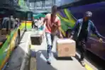 Terminal Pulo Gebang Mulai Ramai Pemudik