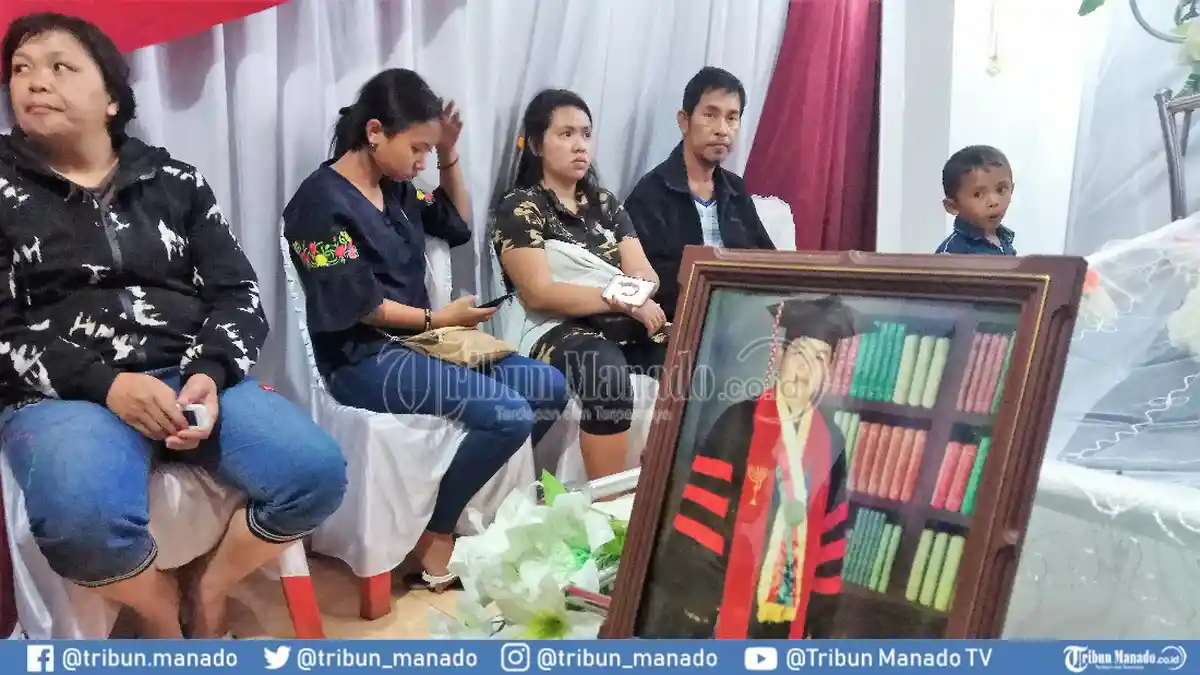 Kasus Guru Agama Ditikam Siswanya, Begini Suasana Rumah Duka Werupangkey-Walalangi di Sasaran
