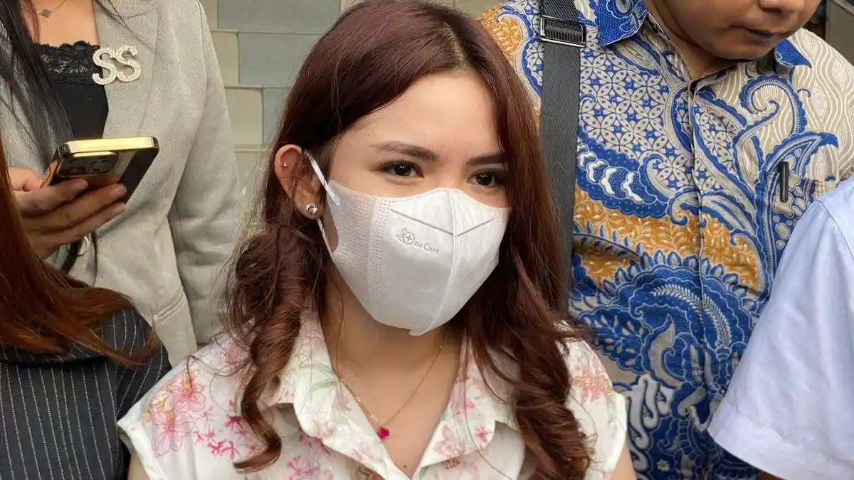 Wanita Operasi Hidung Malah Mimisan 7 Hari, Kini Lapor Poisi