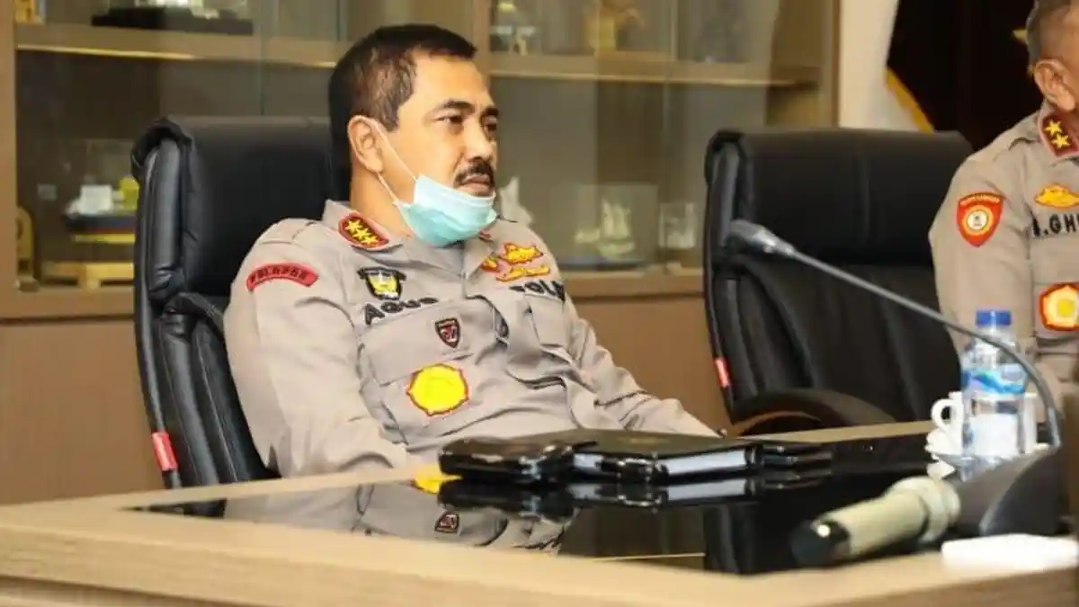 Baharkam Polri Salurkan Bantuan 100 Ton Beras ke Masyarakat
