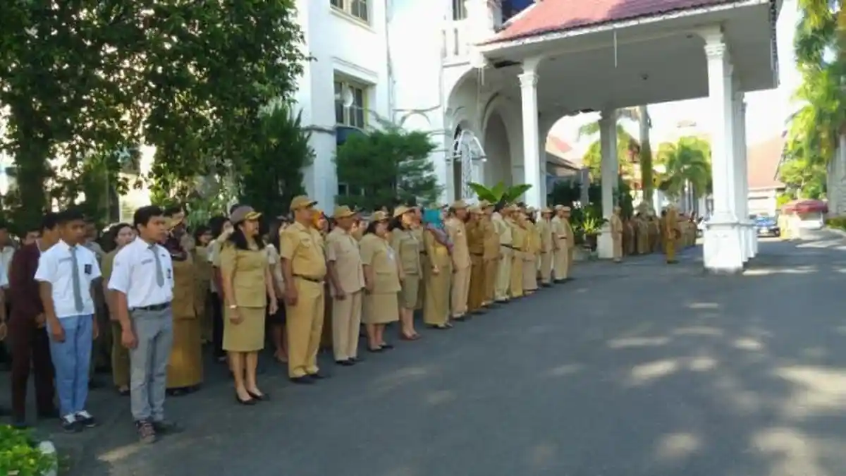DPR Geram Desak PNS Masuk Kantor Pukul 05.00 Seperti Siswa SMA di Kupang, Gara-gara Viktor Laiskodat