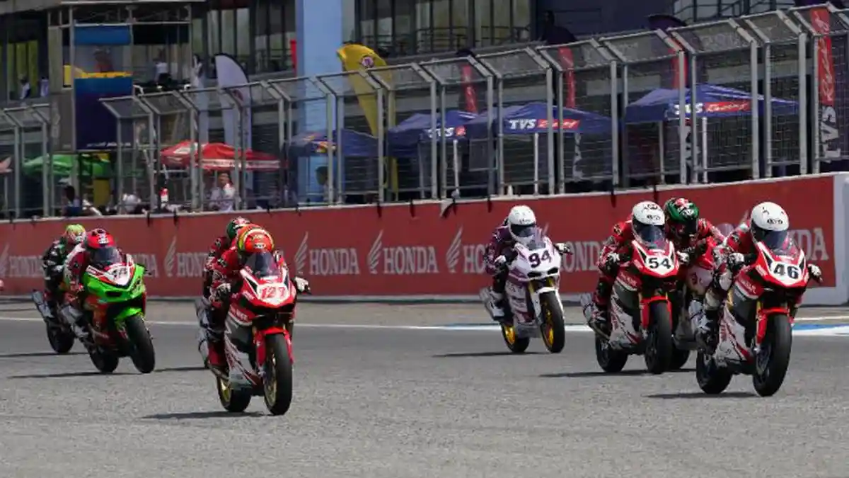 Pebalap Astra Honda Siap Berburu Podium ARRC Sepang Akhir Pekan Ini