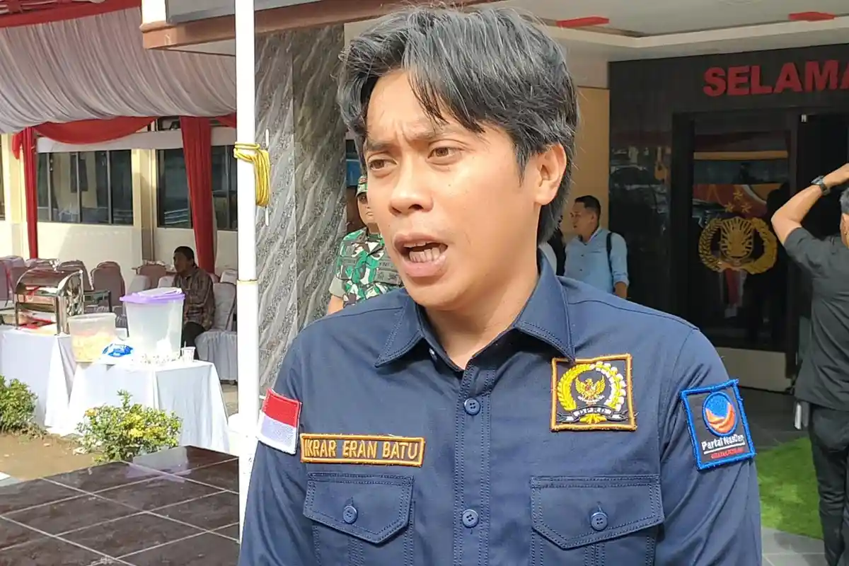 Ketua DPRD Enrekang: Sertifikasi Guru Akan Dibayar Lima Kali Tahun Ini