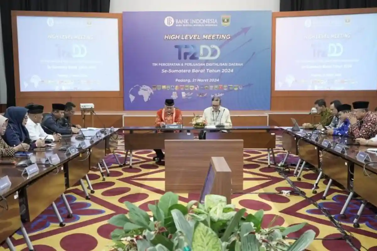 HLM TP2DD Se-Sumbar, Mahyeldi Tegaskan Realisasi Nontunai Akan Meningkatkan Kegiatan Ekonomi Daerah