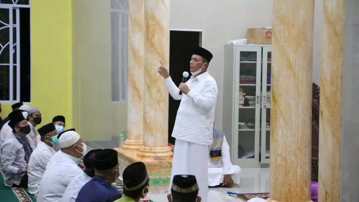 Gubernur Kepri Ansar Ahmad di Bintan, Ajak Warga Tekan Penyebaran Covid-19